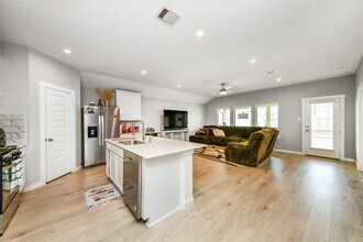 31711 Melkridge Rd in Fulshear, TX - Building Photo - Building Photo