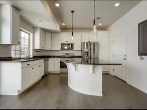 18377 E 102nd Pl in Commerce City, CO - Building Photo - Building Photo