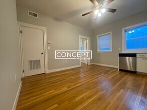 26 John F. Kennedy St in Cambridge, MA - Building Photo - Building Photo