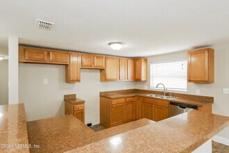 5181 Tan St in Jacksonville, FL - Building Photo - Building Photo