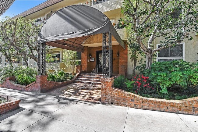 property at 1203 N Sweetzer Ave