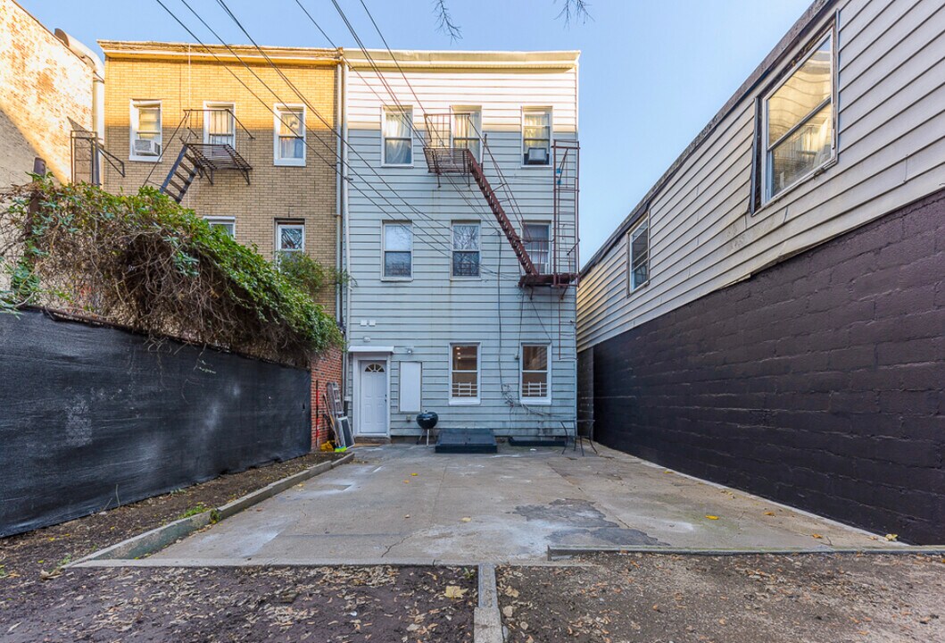 1202 Rogers Ave in Brooklyn, NY - Building Photo