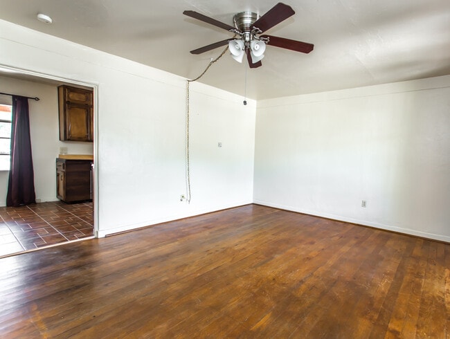 2444 Pueblo Bonito Ct NW in Albuquerque, NM - Building Photo - Building Photo