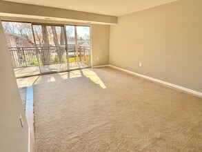 7358 US-29, Unit #102 in Falls Church, VA - Building Photo - Building Photo