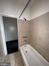 1016 Pine St in Darby, PA - Building Photo - Building Photo