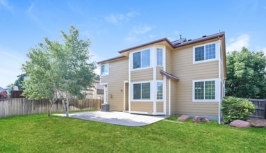 38849 E Belleview Pl in Aurora, CO - Foto de edificio - Building Photo