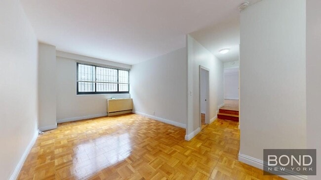property at 330 W 45th St