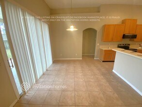 6774 Cabello Dr in Jacksonville, FL - Foto de edificio - Building Photo