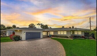 2625 SE 5th St in Pompano Beach, FL - Building Photo