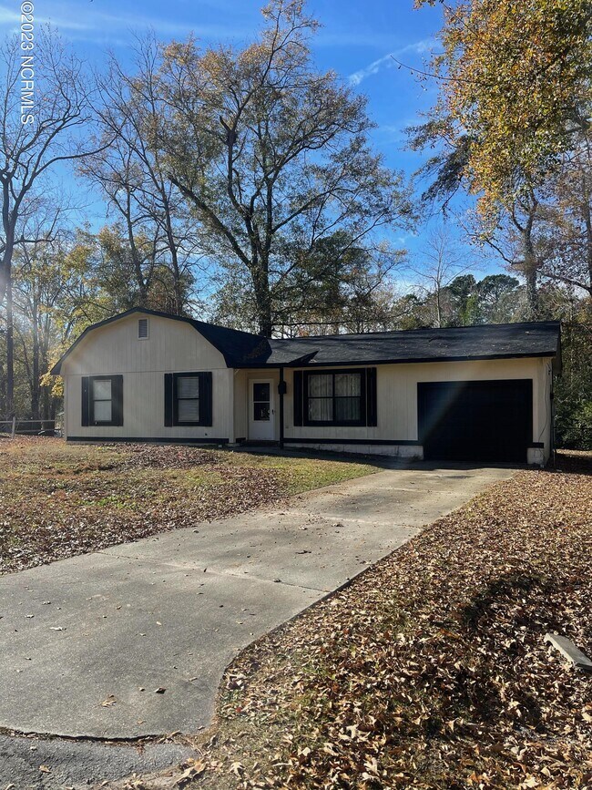 property at 1002 Stillwood Cir