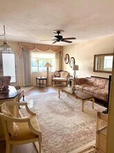 2440 Lake Osborne Dr in Lake Worth Beach, FL - Building Photo - Building Photo
