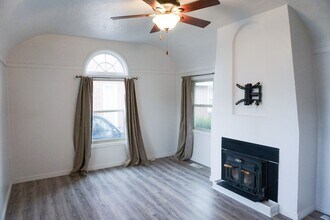 194 E 4800 S in Murray, UT - Building Photo - Building Photo