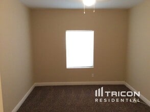 2280 Winchester Dr in Dunedin, FL - Building Photo - Building Photo