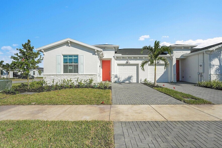 6436 Seabright Ter in Fort Pierce, FL - Foto de edificio