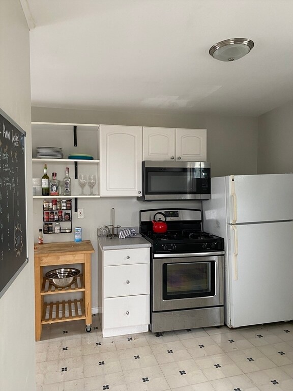 97 Moore St, Unit 3 in Cambridge, MA - Building Photo - Building Photo