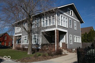 809 Broadway St in Indianapolis, IN - Building Photo - Building Photo