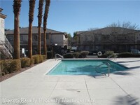 3400 Cabana Dr - 10