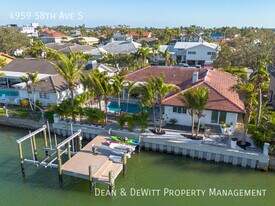 4959 58th Ave S in St. Petersburg, FL - Building Photo