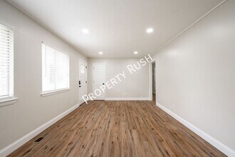 7736 Holiday Hills Cir in Chattanooga, TN - Building Photo - Building Photo