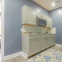 4230 Lancaster Ave, Unit 2 in Philadelphia, PA - Building Photo