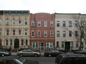 836 Hart St in Brooklyn, NY - Building Photo - Building Photo