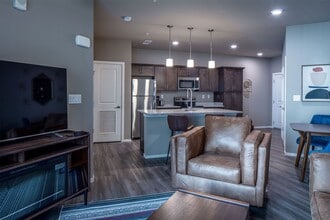 Promenade Commons in Rogers, AR - Foto de edificio - Building Photo