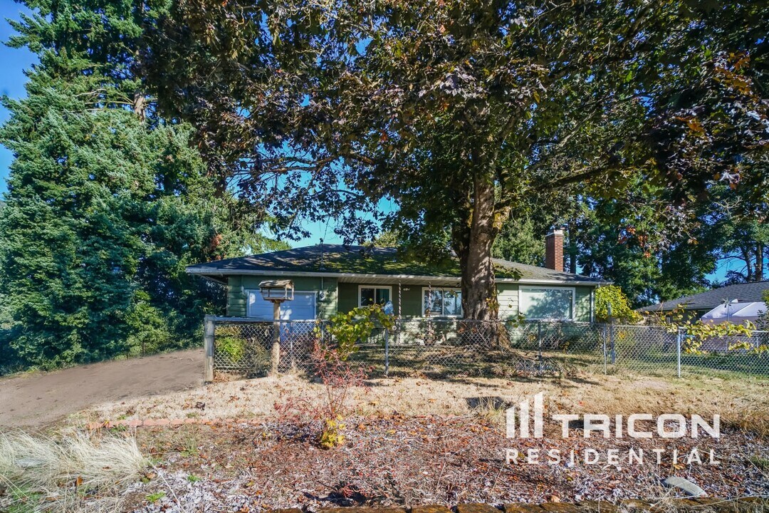 2308 NE 51st St in Vancouver, WA - Building Photo