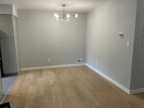 26 Tory Ct in Bedminster, NJ - Building Photo - Building Photo