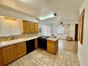 1993 E 6850 S in Cottonwood Heights, UT - Building Photo - Building Photo