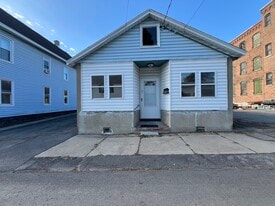2 Leonard St in Amsterdam, NY - Building Photo