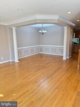 1326 Lessard Ln in McLean, VA - Building Photo - Building Photo
