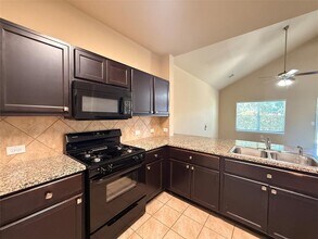 11312 Bachman Dr in Austin, TX - Foto de edificio - Building Photo