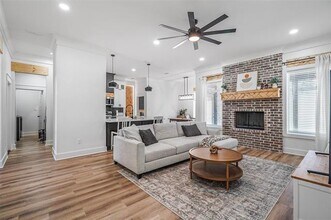 17172 Mary Martin Dr in Flint, TX - Building Photo - Building Photo