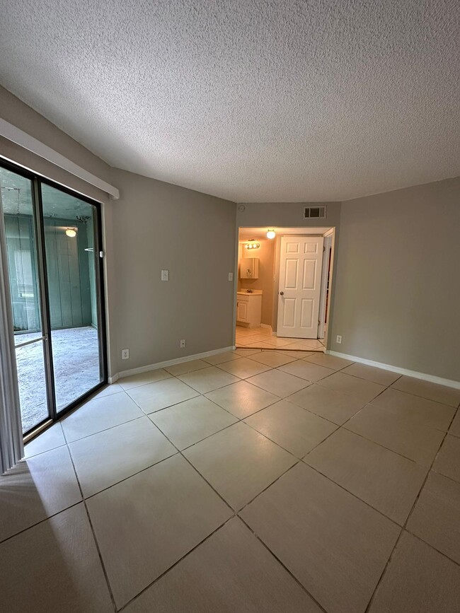 2508 Lemon Tree Ln in Orlando, FL - Building Photo - Building Photo