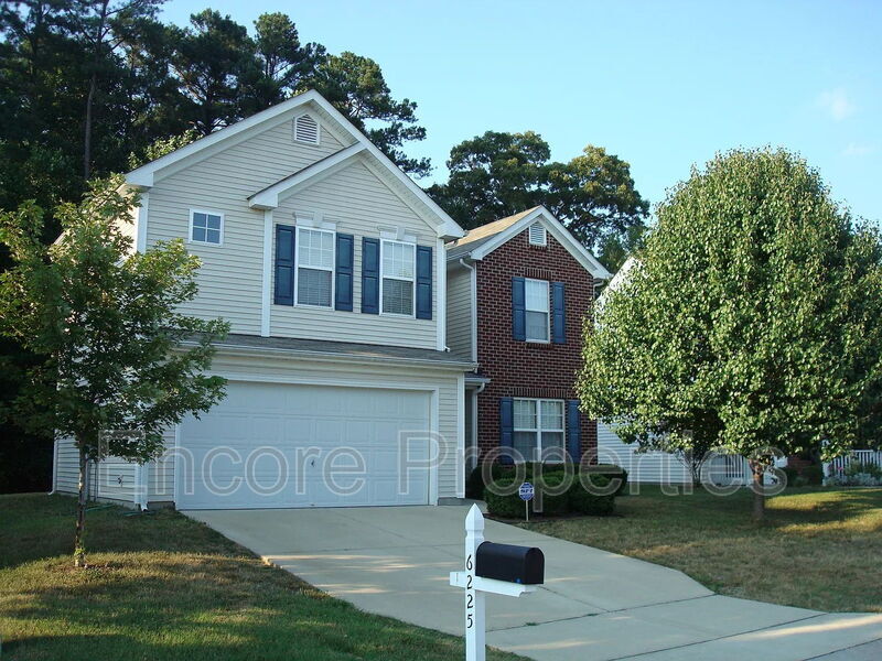 6225 Saybrooke Dr in Raleigh, NC - Building Photo