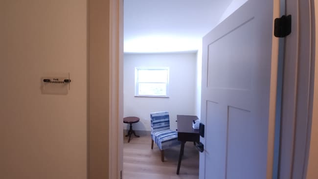 property at 1704 S Forest Dr