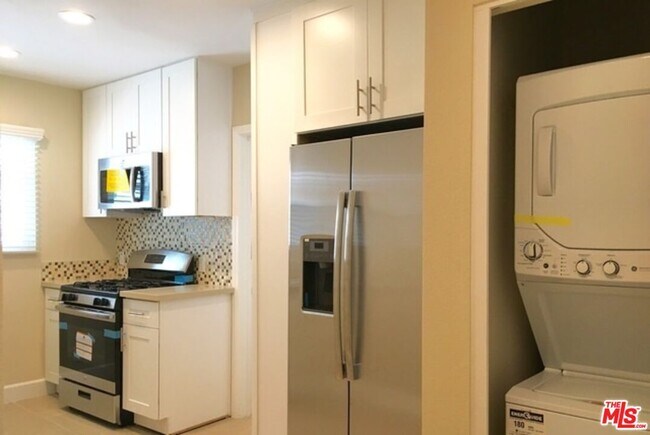 property at 1838 El Cerrito Pl