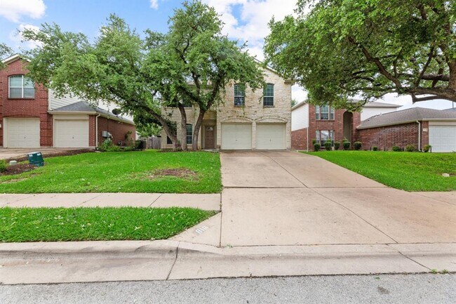 property at 816 Rusk Rd