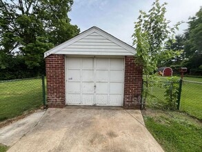 583 Smiley Ave in Cincinnati, OH - Building Photo - Building Photo