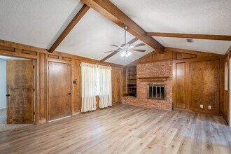 1523 Doe Ln in Odessa, TX - Foto de edificio - Building Photo