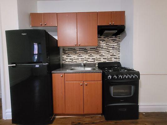 2585 Grand Concourse in Bronx, NY - Building Photo