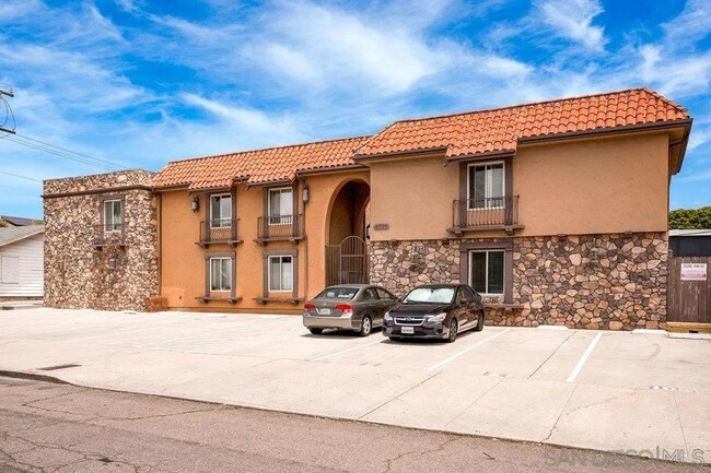 4737 34th St, Unit 7 in San Diego, CA - Building Photo - Building Photo