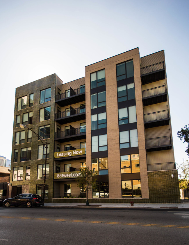 851 West in Chicago, IL - Foto de edificio - Building Photo