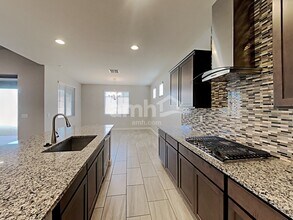 15225 S 182nd Ln in Goodyear, AZ - Foto de edificio - Building Photo