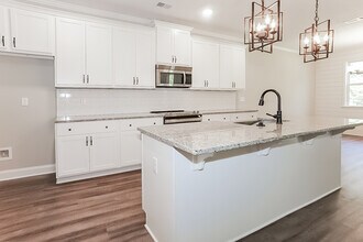 5096 Greyton Cir in North Augusta, SC - Foto de edificio - Building Photo