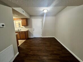 2406 Ramblewood Ct in Tallahassee, FL - Building Photo - Building Photo