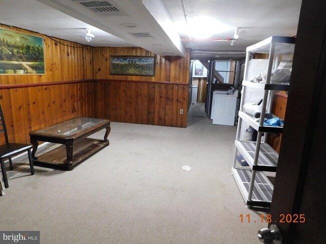 5233 Westford Rd in Philadelphia, PA - Building Photo - Building Photo