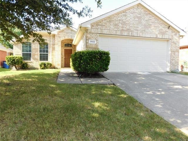 property at 1921 Joe Pool Dr