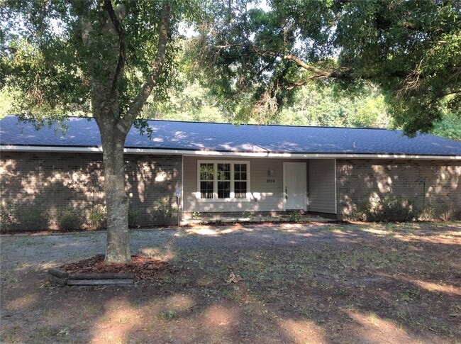 5914 Whispering Pines Rd