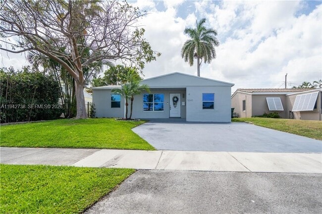 5249 NE 3rd Ter. in Fort Lauderdale, FL - Building Photo - Building Photo
